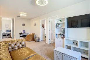 2085 Yellowfin Cir, Naples, FL 34114 - Photo 30