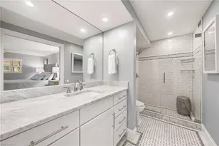 222 Harbour Dr, Naples, FL 34103 - Photo 18