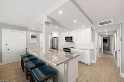 222 Harbour Dr #207, Naples, FL 34103 - Photo 8