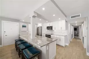 222 Harbour Dr, Naples, FL 34103 - Photo 8