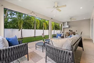 2499 10th St N, Naples, FL 34103 - Photo 18