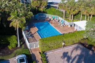 5895 Chanteclair Dr, Naples, FL 34108 - Photo 26