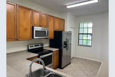 7515 Bristol Cir, Naples, FL 34120 - Photo 8