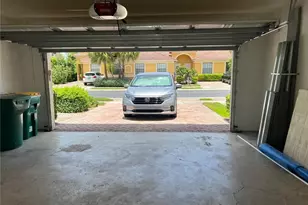 7515 Bristol Cir, Naples, FL 34120 - Photo 42