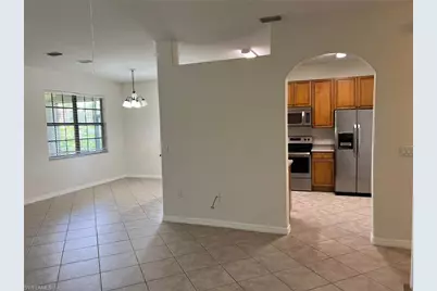 7515 Bristol Cir, Naples, FL 34120 - Photo 6