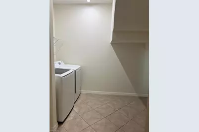 7515 Bristol Cir, Naples, FL 34120 - Photo 22