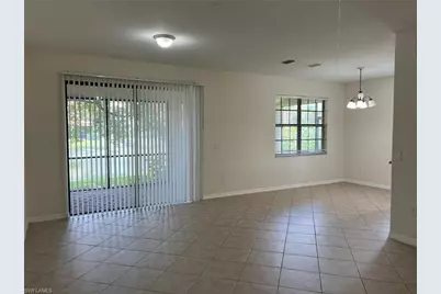 7515 Bristol Cir, Naples, FL 34120 - Photo 12