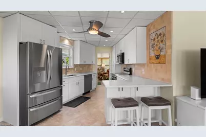 9817 Pennsylvania Ave, Bonita Springs, FL 34135 - Photo 8