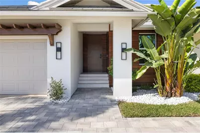 72 N Barfield Dr, Marco Island, FL 34145 - Photo 2