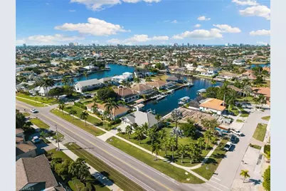 72 N Barfield Dr, Marco Island, FL 34145 - Photo 42