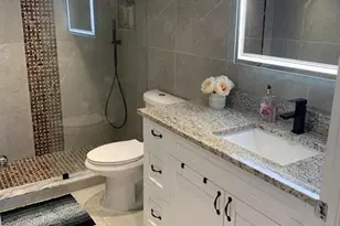 8224 Key Royal Cir, Naples, FL 34119 - Photo 16