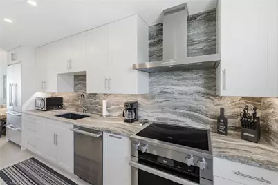 4200 Belair Ln #313, Naples, FL 34103 - Photo 6