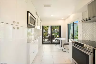 845 Reef Point Cir #38, Naples, FL 34108 - Photo 10