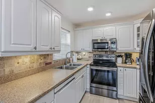 1146 Bald Eagle Dr, Marco Island, FL 34145 - Photo 6