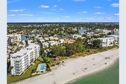 216 Spring Line Dr, Naples, FL 34102 - Photo 44