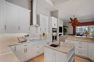 216 Springline Dr, Naples, FL 34102 - Photo 10