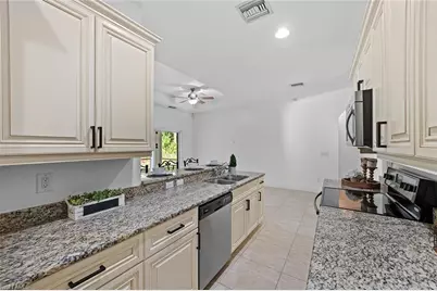 535 33rd Ave NE, Naples, FL 34120 - Photo 10