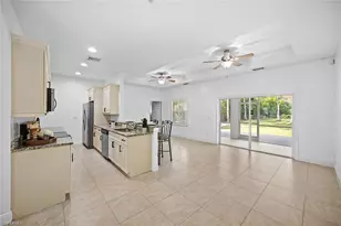 535 33rd Ave NE, Naples, FL 34120 - Photo 8