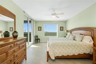 455 Cove Tower Dr, Naples, FL 34110 - Photo 10