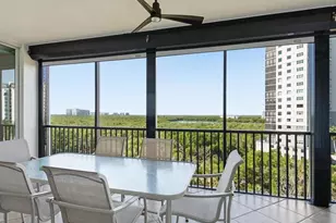 445 Cove Tower Dr, Naples, FL 34110 - Photo 8