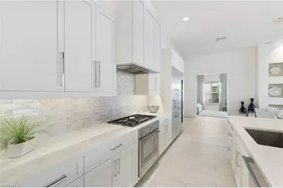 18488 Miromar Lakes Blvd W, Miromar Lakes, FL 33913 - Photo 8