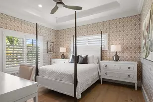 360 Heron Ave, Naples, FL 34108 - Photo 32