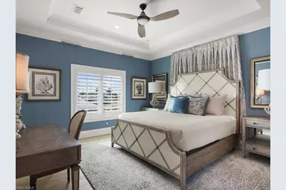 360 Heron Ave, Naples, FL 34108 - Photo 30