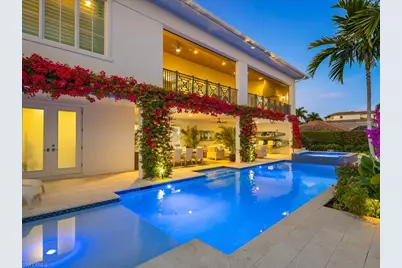 360 Heron Ave, Naples, FL 34108 - Photo 6