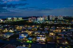 360 Heron Ave, Naples, FL 34108 - Photo 50