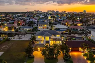 360 Heron Ave, Naples, FL 34108 - Photo 48