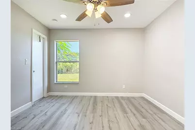 4906 Majorca Palms Dr, Fort Myers, FL 33905 - Photo 28