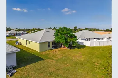 4906 Majorca Palms Dr, Fort Myers, FL 33905 - Photo 40