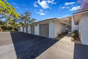 501 Lake Louise Cir, Naples, FL 34110 - Photo 22