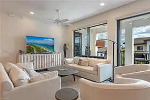 1030 3rd Ave S, Naples, FL 34102 - Photo 4