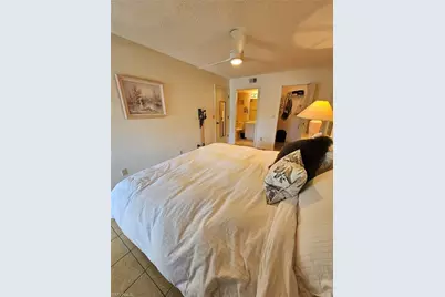 14831 Summerlin Woods Dr #4, Fort Myers, FL 33919 - Photo 12