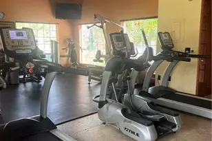 1210 Wildwood Lakes Blvd, Naples, FL 34104 - Photo 20