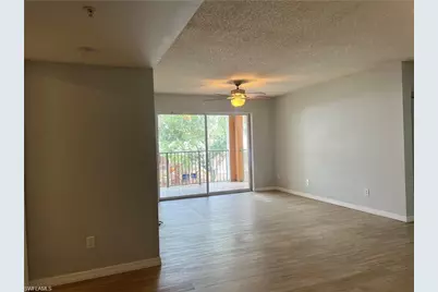 1210 Wildwood Lakes Blvd #206, Naples, FL 34104 - Photo 2