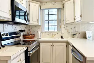 233 Cattleya Refuge, Naples, FL 34114 - Photo 14