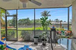 700 Valley Stream Dr, Naples, FL 34113 - Photo 8