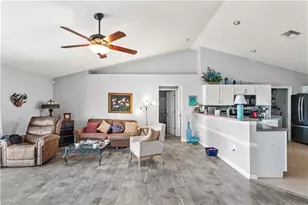 2020 NE 6th Pl, Cape Coral, FL 33909 - Photo 6