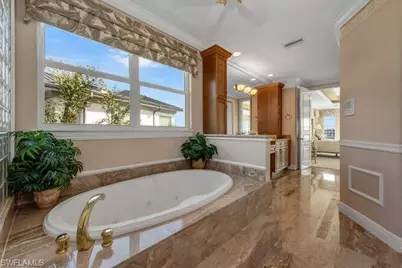 208 San Mateo Dr, Bonita Springs, FL 34134 - Photo 10