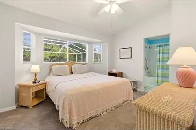 913 SE 16th St, Cape Coral, FL 33990 - Photo 16