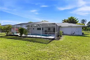913 SE 16th St, Cape Coral, FL 33990 - Photo 32