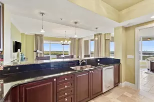 1050 Borghese Ln, Naples, FL 34114 - Photo 12