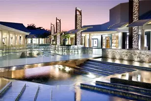 305 Park Shore Dr, Naples, FL 34103 - Photo 20