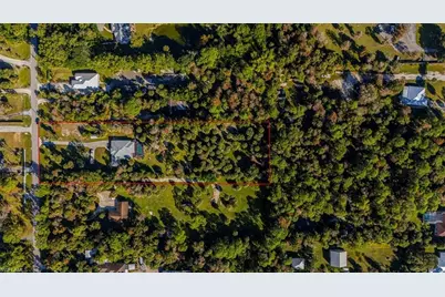 960 21st St SW, Naples, FL 34117 - Photo 4