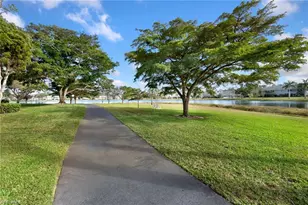 1814 Kings Lake Blvd, Naples, FL 34112 - Photo 22