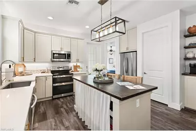 3060 Woodside Ave, Naples, FL 34112 - Photo 10