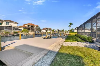 385 Willet Ave, Naples, FL 34108 - Photo 4