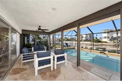 385 Willet Ave, Naples, FL 34108 - Photo 16
